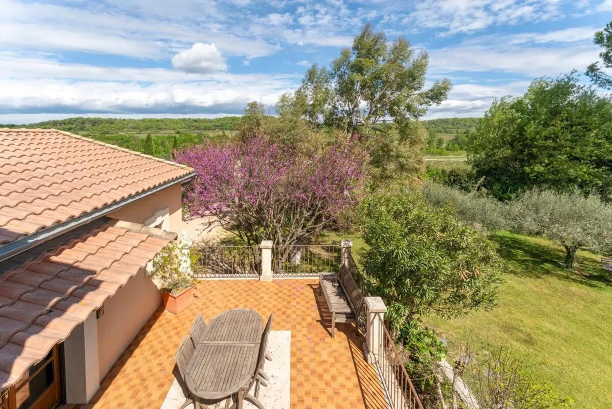 Villa Spacieuse A Vezenobres Avec Piscine Privee Exterior foto