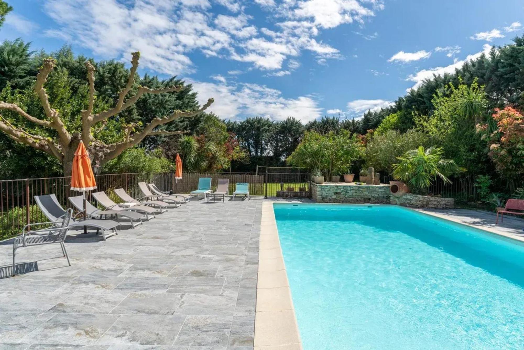 Villa Spacieuse A Vezenobres Avec Piscine Privee Exterior foto