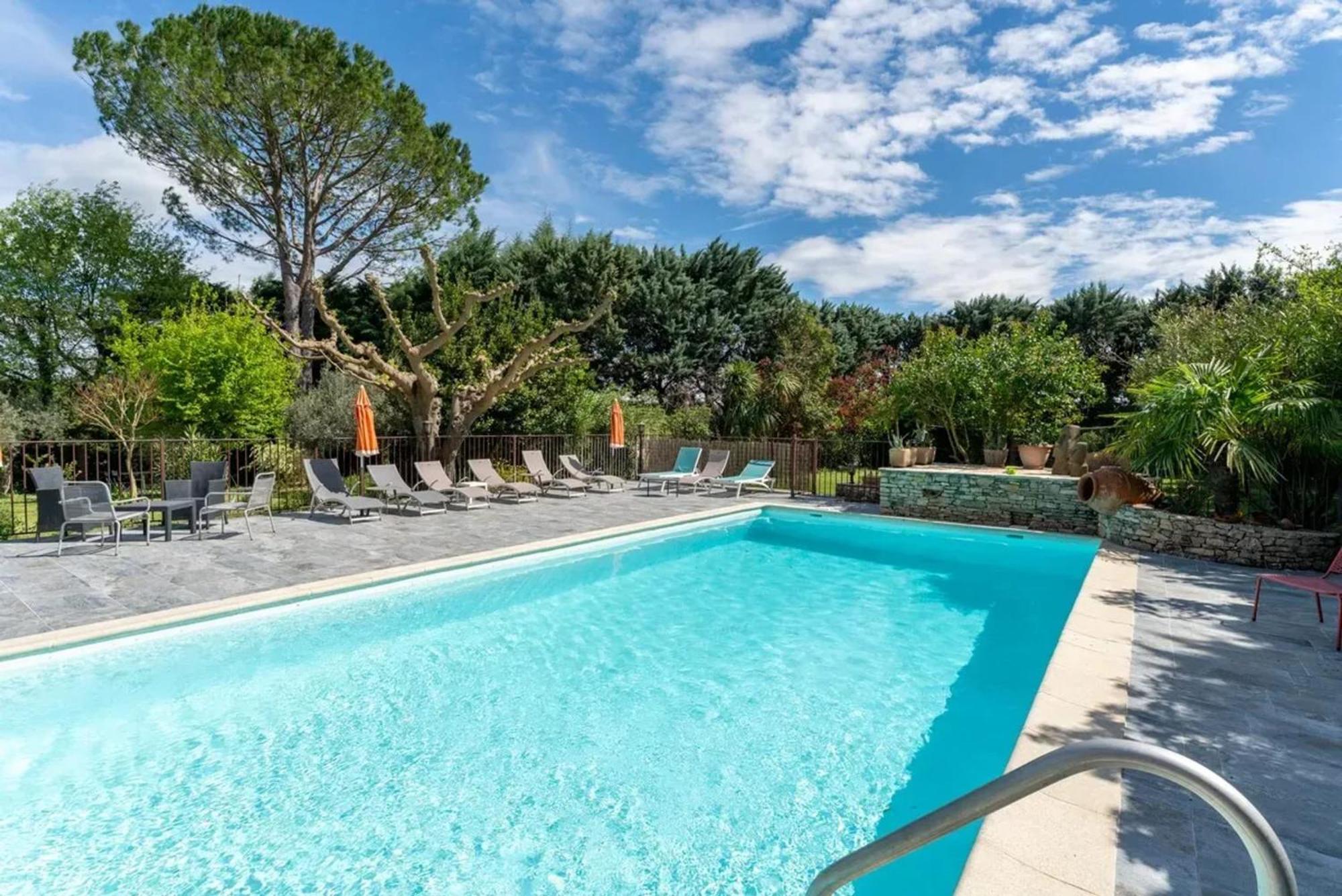 Villa Spacieuse A Vezenobres Avec Piscine Privee Exterior foto